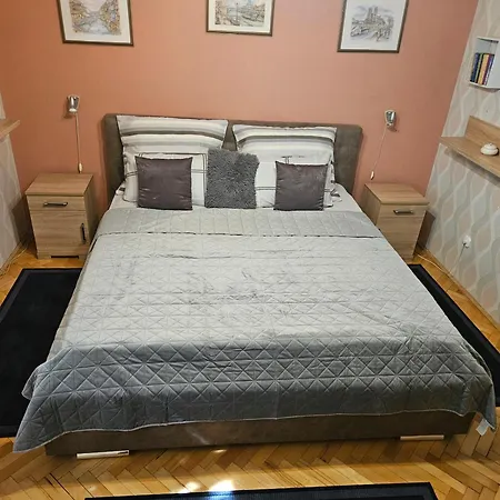 Апартаменты Habos Isler 16 Сольнок