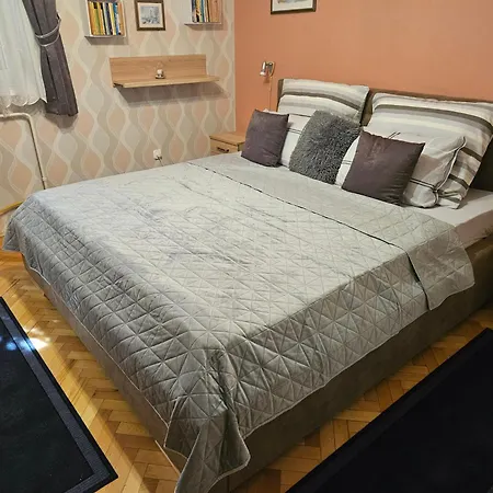 Habos Isler 16 Szolnok