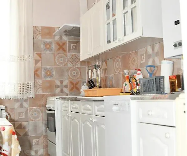 Habos Isler 16 Lägenhet Szolnok
